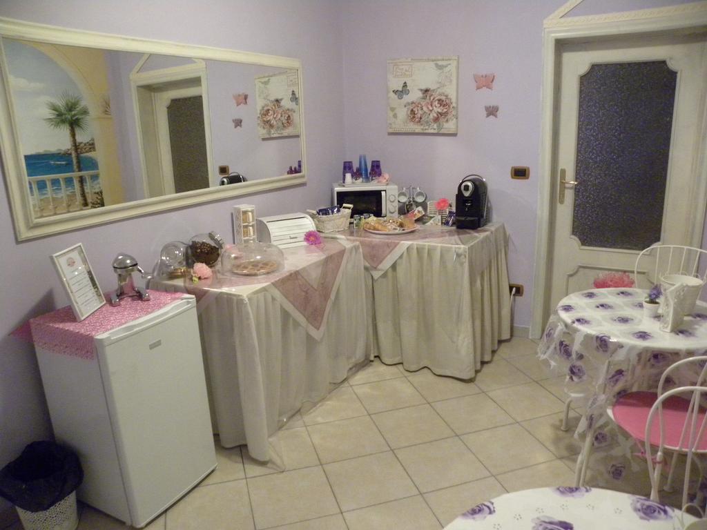 B&B La Rosa Таранто Екстериор снимка